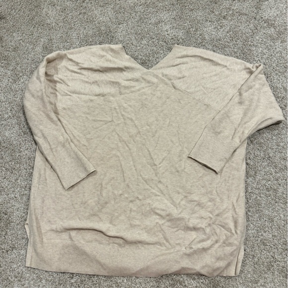 EUC | Lou & Grey Bat Wing Double V-Neck Poncho Style Sweater | Color: Oatmeal - Picture 3 of 4